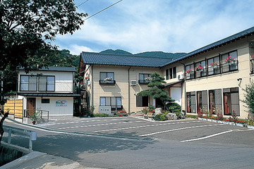 旅館　民宿不二野家